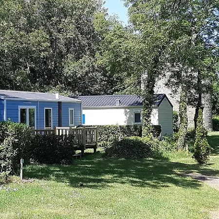 Camping Le Balcon De La Baie Saint-Marcan Exterior photo