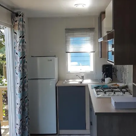 Camping Le Balcon De La Baie Saint-Marcan Exterior photo